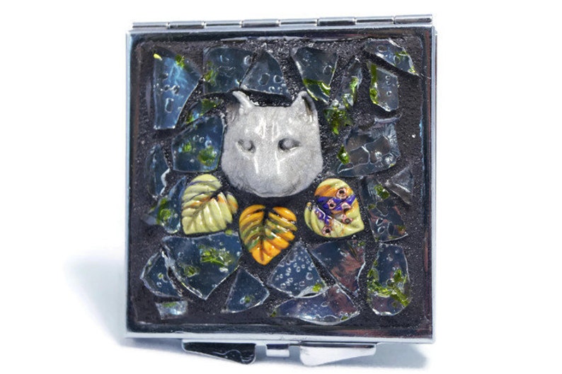 Mosaic Double Sided Compact Mirror With Clay Wolf Totem And Autumn Leaves, Clear With Green Stained Glass, Make Up, Square, Forest, Nature image 8