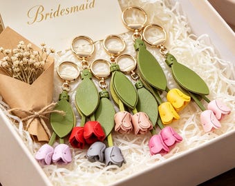 Floral Leather Keychain, Bridesmaid Proposal Wedding Gift, Bridal Shower Favor Bag Charm
