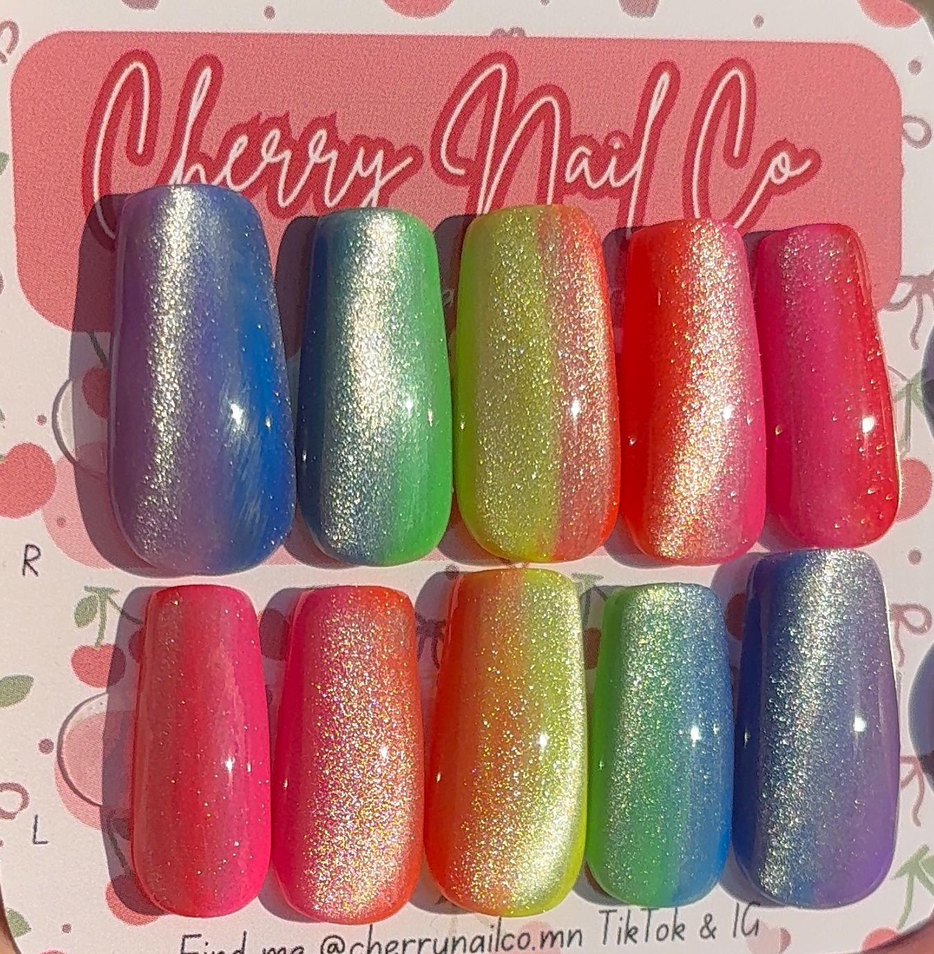 Press on nails - Etsy 日本