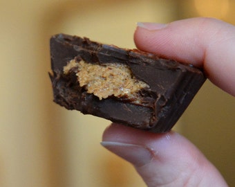 Stevia Almond Butter Cups 2 pack: Low carb, free of dairy, soy and sugar alcohols