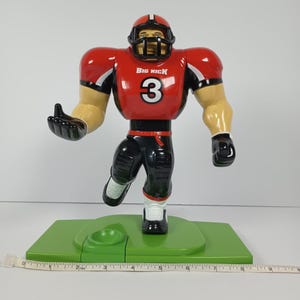 VTG 2006 Funrise Head Bangers Big Kick Football Toy Field Goal Kicker #3 Red