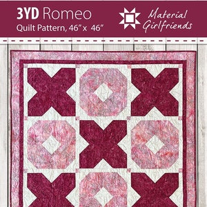 Pode incluir: Um padrão de colcha chamado "3YD Romeo" de Material Girlfriends. O padrão é para uma colcha de 46" x 46" e apresenta um design geométrico vermelho e branco.