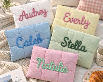 Personalized Laptop Sleeve, Custom Name Quilted Computer Case, Padded Laptop Bag, Personalized Tech Gift, Custom Computer Sleeve