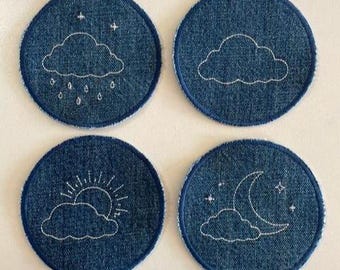 Juego de posavasos bordados con diseño de nubes / Posavasos de mezclilla / Bordado a máquina y acabado a mano / Decoración acogedora para el hogar