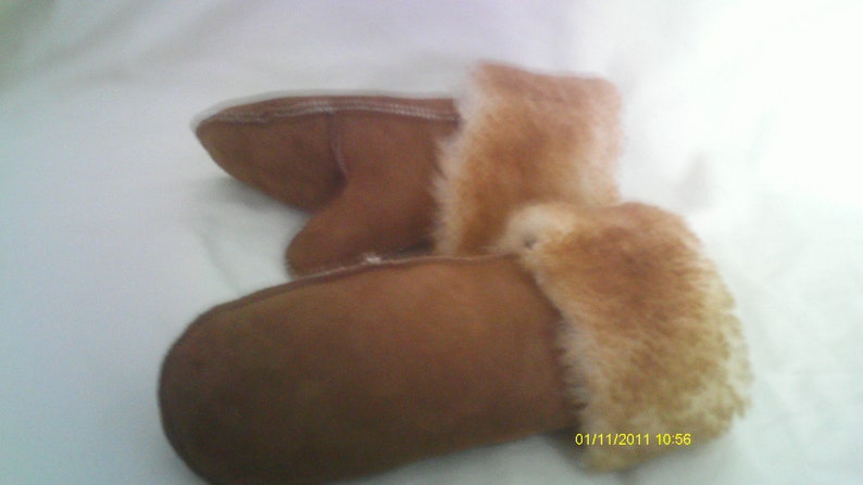 Handcrafted Sheepskin Mittens Adult Small-Medium-Large NWT image 3