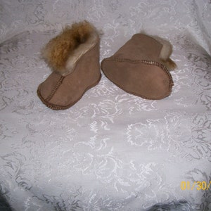 Handcrafted Kids Sheepskin Slippers ....KIDS Sizes...Small...Medium...Large....NWT image 3