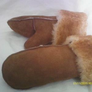 Handcrafted Sheepskin Mittens Adult Small-Medium-Large NWT image 1