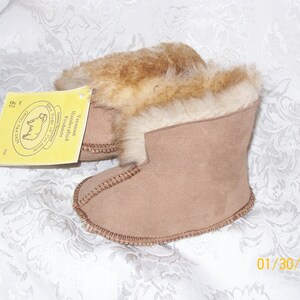 Genuine Handcrafted LADIES Sheepskin Slippers....LADIES.Small. Medium.Large...NWT... image 4