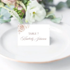 Editierbare Rose Gold Platzkarten, Klassisch elegante Escort Karten - Rose Flower Botanical