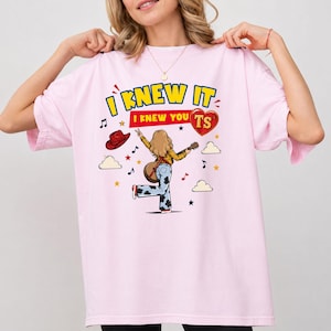 Comfort Colors TS Shirt, I Knew It I Knew You Fan Outfit bild 1