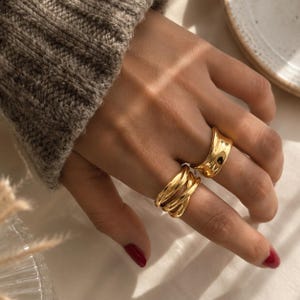 Personlig öppen ring, justerbar ring för kvinnor, graverad ring, minimalistisk öppen bandring, stapelbar ring, löftering, jubileumspresent