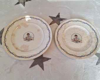 Vintage Set of 2 Moxie Advertising 9.5 & 8.5 inch Plates With The Moxie Man