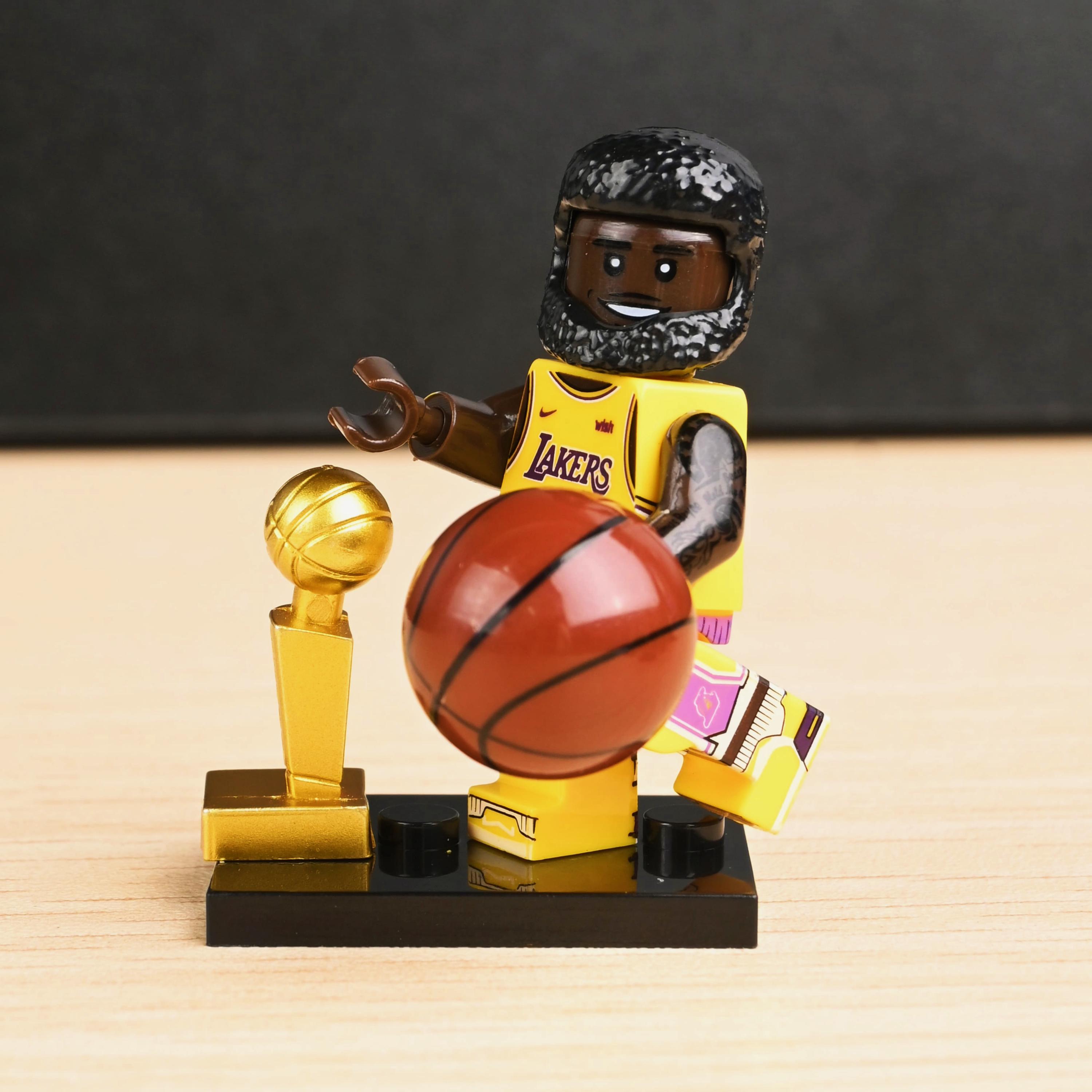 Lebron figure - Etsy 日本
