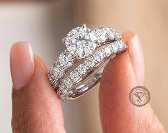 Lab Grown Round Diamond Engagement Ring, IGI Certified Bridal, 14K Yellow Gold Wedding Band