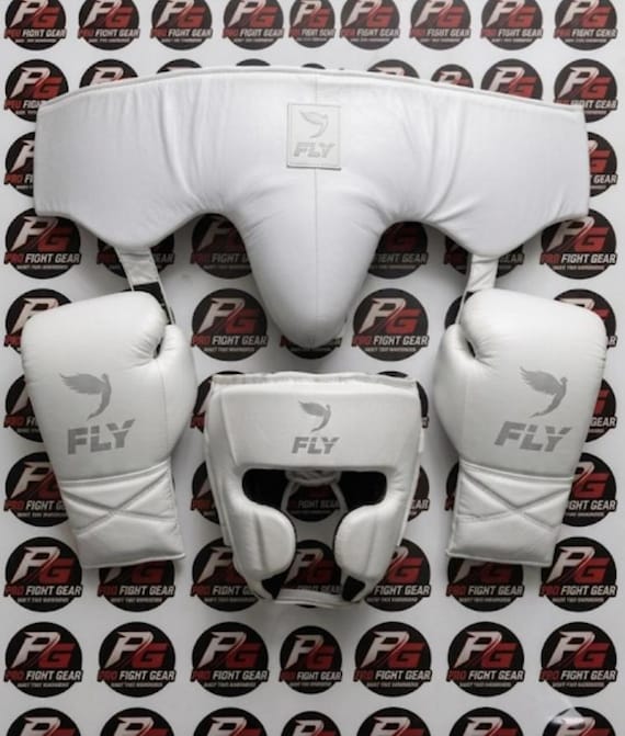 Fly Boxing Gloves , Gear Set
