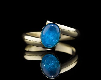 NEON BLUE APATITE | Solid Gold crossover ring *Free shipping (made to order)