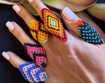 Perlenring, authentische indigene Handarbeit, Amazonas Tribalschmuck, Noke Koi Artisan Made - Brasilien