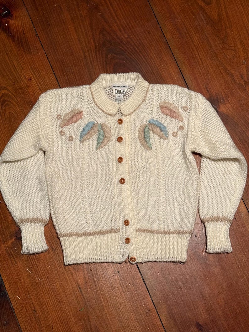 ELOISA™ - Elegant Vintage Knit Cardigan Sweater main image 1