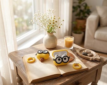 3D Big Eye Bear Earbud Case, Yellow Silicone Cover, Protective Headphone Case (Lanyard)