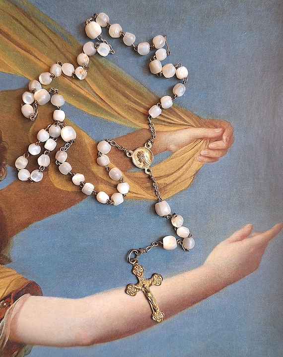 Collier Ancien En Nacre – Bijou Vintage, élégance Intemporelle