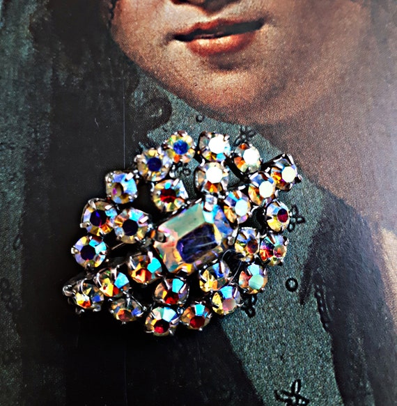 Broche Vintage Cristaux Aurore Boréale Années 50/60 - Alliage Et Cristal, Occasion