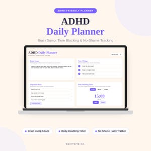 Può includere: Un pianificatore giornaliero ADHD digitale visualizzato su uno schermo di un portatile, con sezioni per Brain Dump, Next 3 Things, Dopamine Menu e un Body-Doubling Timer. L'interfaccia usa testo viola e bianco con un layout pulito e ordinato.
