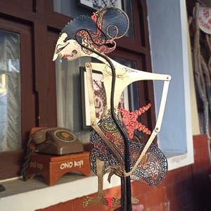 Rare Wayang Kulit Yudhistira Puntadewa, Eldest Pandava Javanese Shadow Puppet, Handmade Indonesian Heritage Art