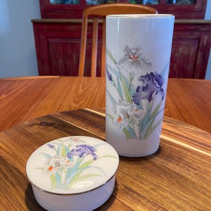 Otagiri Iris Bouquet Vase and Lidded Box
