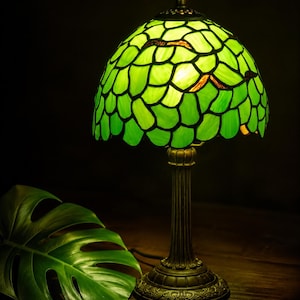 Tiffany Stained Glass Table Lamp Forest Green | Art Nouveau Botanical Night Light | Handcrafted Leaf Bedside Lamp