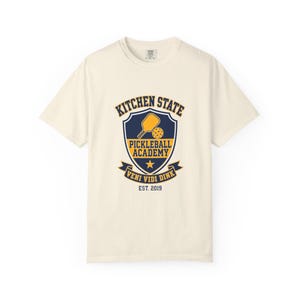 Kitchen State Pickleball Academy Shirt, College Crest Tee, Pickleball Team Gift zdjęcie 2