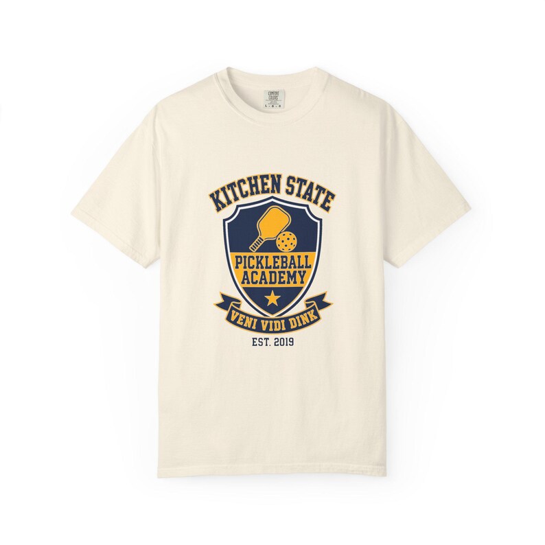 Kitchen State Pickleball Academy Shirt, College Crest Tee, Pickleball Team Gift zdjęcie 2
