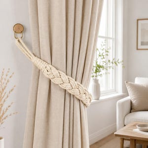Sujetador de cortina de cuerda de cáñamo trenzada hecha a mano, color crema, estilo Japandi, ideal para inquilinos, sin necesidad de taladrar, accesorio minimalista de estilo bohemio para cortinas.