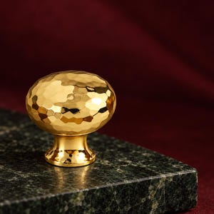 Faceted Golden Wardrobe Accent, Vintage Inspired Textured Knob for Cupboards and Drawers