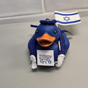 Am Yisrael Chai Blue Rubber Ducky Duckie Decorated with Israeli Flag and Tallit Jewish Holidays