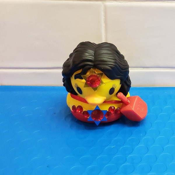 Wonder Woman Hanukkah Rubber Ducks Gal Gadot 2.5 inches New