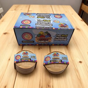 Niedliches Knödel-Quetschspielzeug in Überraschungsbox, einzelne Farbe zufällig, Geschenk zur Stressbewältigung
