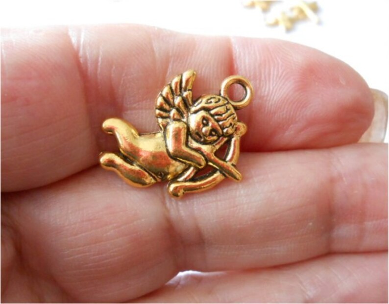 Set of 3 Gold cherubs Charms pendant jewelry supplies/crafts jewelry supplies 425 image 5