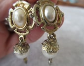 Goldtone Domed Pearls Dangle Earrings , Vintage Pearl Dangle Earrings , Collectible Jewelry