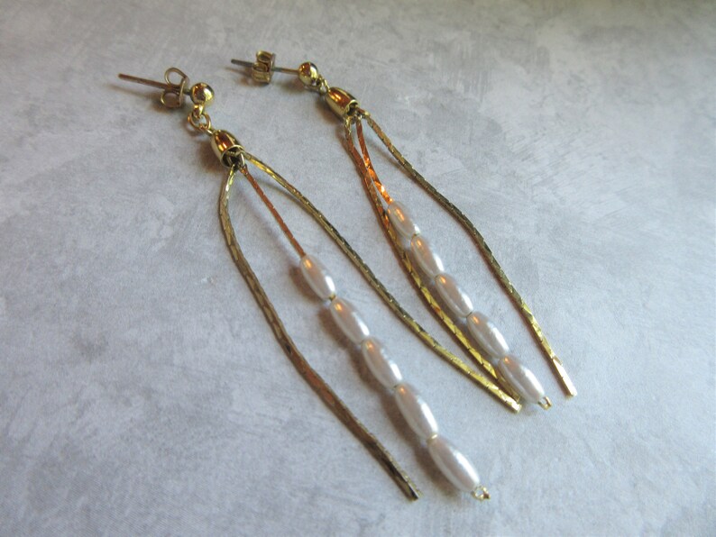 Goldtone Posts and Pearls Stud Earrings Collectible Jewelry-1980s vintage Long Vintage Pearl Post Earrings