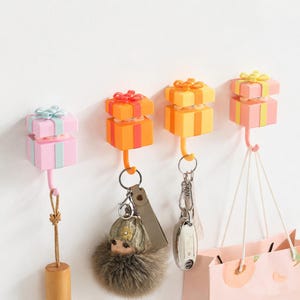 Adorable Pop-Up Character Hook Perfect for Bathroom Kitchen Entryway Use