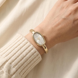 Oval damklocka med romerska siffror, vintage armbandsur i guld, armband i rostfritt stål, minimalistisk kvartsklocka för klänning – gåva till henne