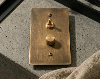 Interruptor de luz de lujo estilo retro con regulador de intensidad, acabado en latón, placa de 1 módulo.