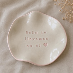Joyero de Cerámica Personalizado | Regalo para Novia | Porta Anillos de Boda con Nombre y fecha| Jewelry Dish | Handmade Ceramic Dish