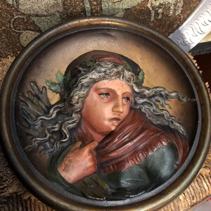 Absolutely Stunning 3D Cast Iron 1800s Girl Plate Flu Cover image 2
