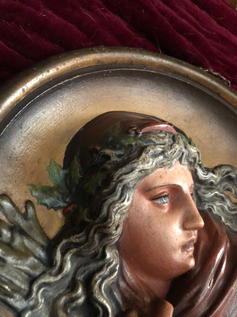 Absolutely Stunning 3D Cast Iron 1800s Girl Plate Flu Cover image 3