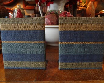 How cool are these? 1940's Linen covered BOOK ENDS, Beautiful colors!