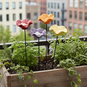 Ceramic Flower Bee Waterer Stakes, Set of 4 Colorful Garden Pollinator Hydrators