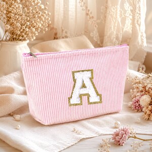 Trousse Maquillage Velours Côtelé Rose Initiale - Pochette Cosmétique Patch Chenille Personnalisée, Cadeau Femme