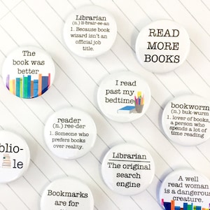 Book Lovers Pinback Button Badge - Librarian Gift - Bookish Pin