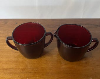 2 Vintage Ruby Red Glass Mugs Cups with Handles Anchor Hocking Collectible